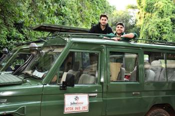 Johnbow Tours and Travel Photo